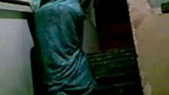 Mainan Istri penyimpanan ekor hitam besar cerita seks hot bergambar