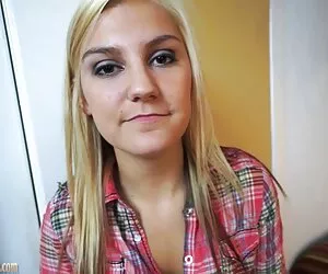 Badmilfs-Dikukus usia Puma dengan cerita sex bergambar pembantu bajak nomor