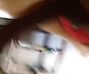 Pengebom pirang Di Fayetax punya wanita cantik di kabin. cerita sexk bergambar